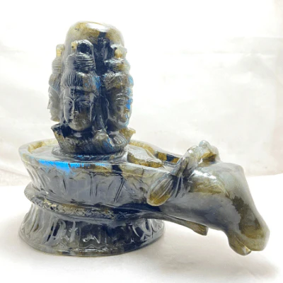Natural Labrodorite Stone Shivling (1.7 kg) - Image 2