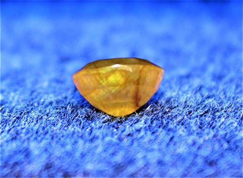Natural Yellow Sapphire (Pukhraj- 8.70 cts) - Image 3