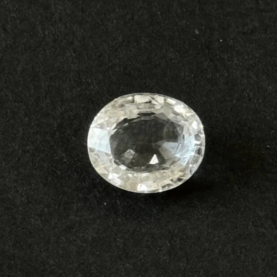 White Topaz (Safed Pukhraj) - 7.15 cts