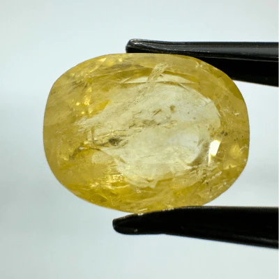 Yellow Sapphire (Pukhraj- 11.10 cts) - Ceylonese